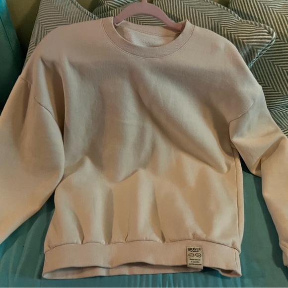 Graver of Anaheim Iconic “smiley elbow”sweatshirt - Picture 6 of 7